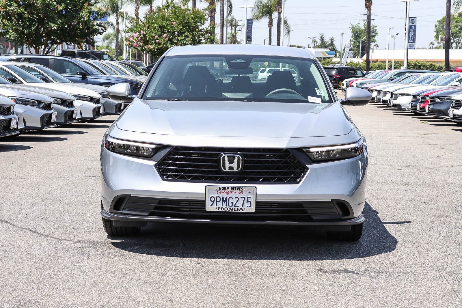 Certified Used 2024 Solar Silver Metallic Honda LX image 37