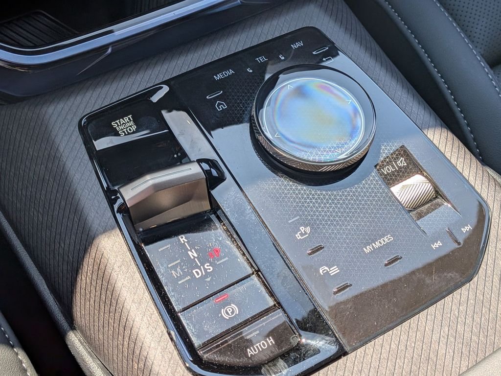 Used 2025 White BMW 30 xDrive image 10