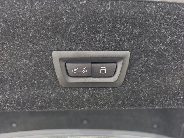 Certified Used 2026 Skyscraper Grey Metallic BMW 330i xDrive image 33