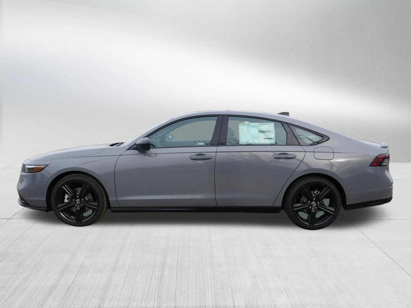 New 2026 Urban Gray Pearl Honda Sport-L image 4