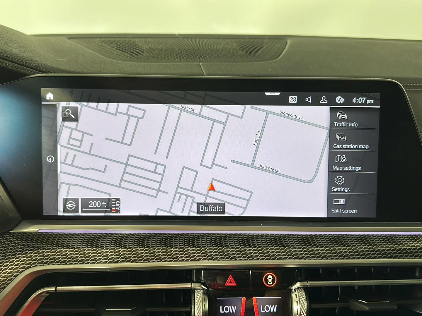 Used 2022 Black Sapphire Metallic BMW M50i image 16