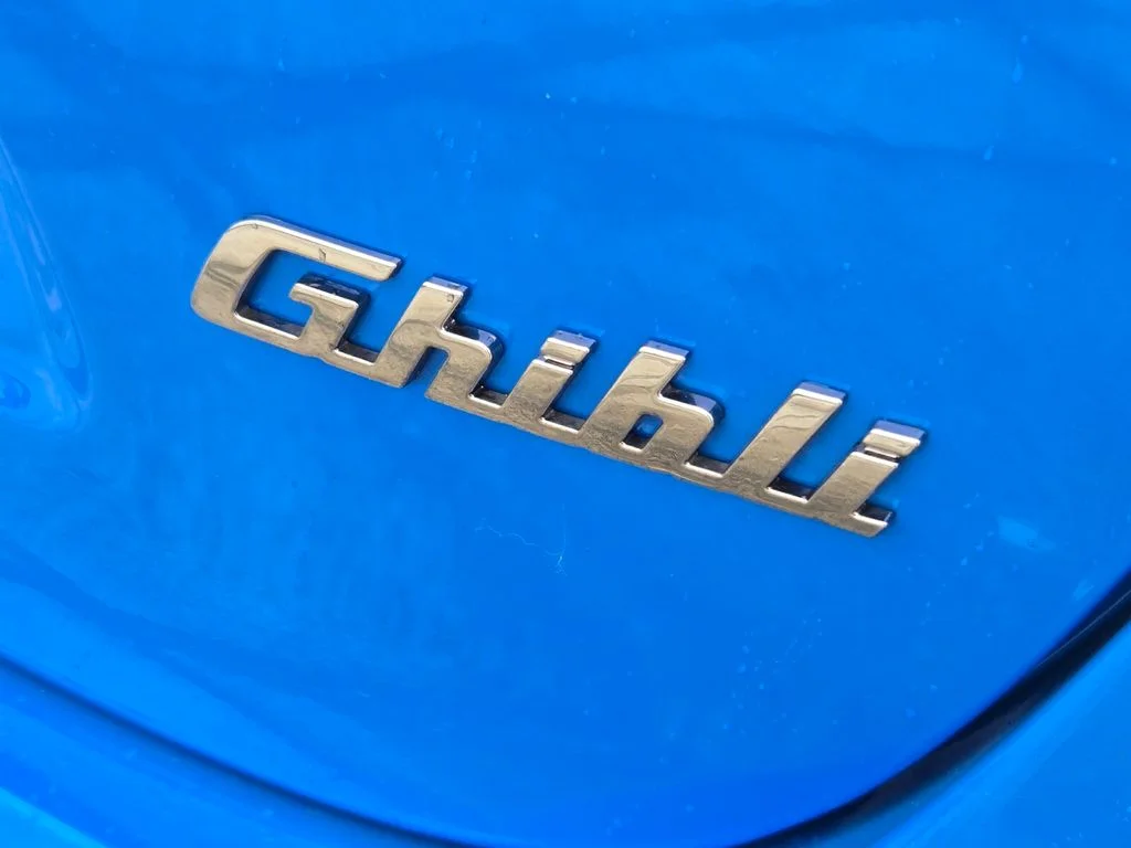 Used 2022  Maserati F Tributo Q4 image 10