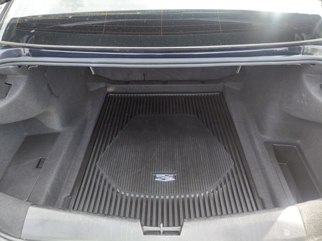 Used 2021 DARK MOON BLUE METALLIC Cadillac Luxury image 13