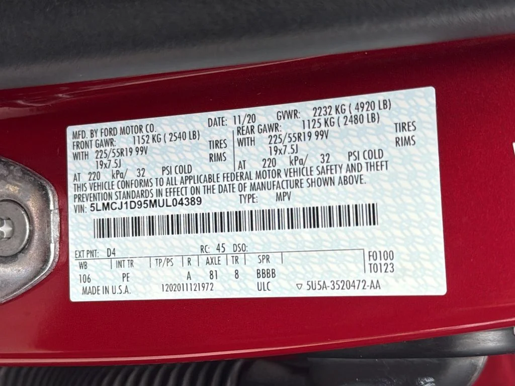 Used 2021 Red Lincoln Standard image 30