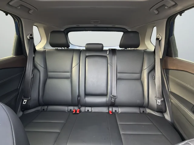 Used 2023 Blue Nissan SV image 34