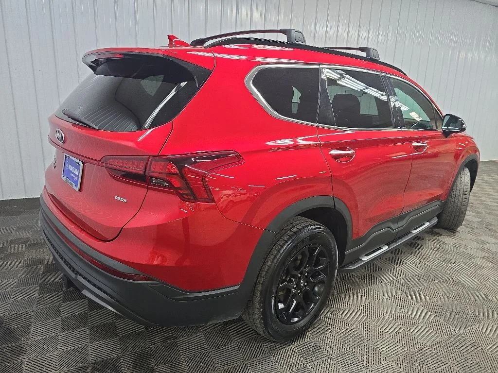 Used 2023 Calypso Red Hyundai XRT image 10