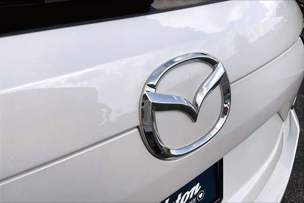 Used 2023 White Mazda 2.5 S Select Package image 8