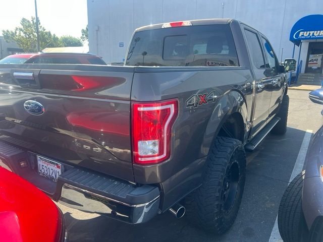Used 2015 Black Ford XLT image 10