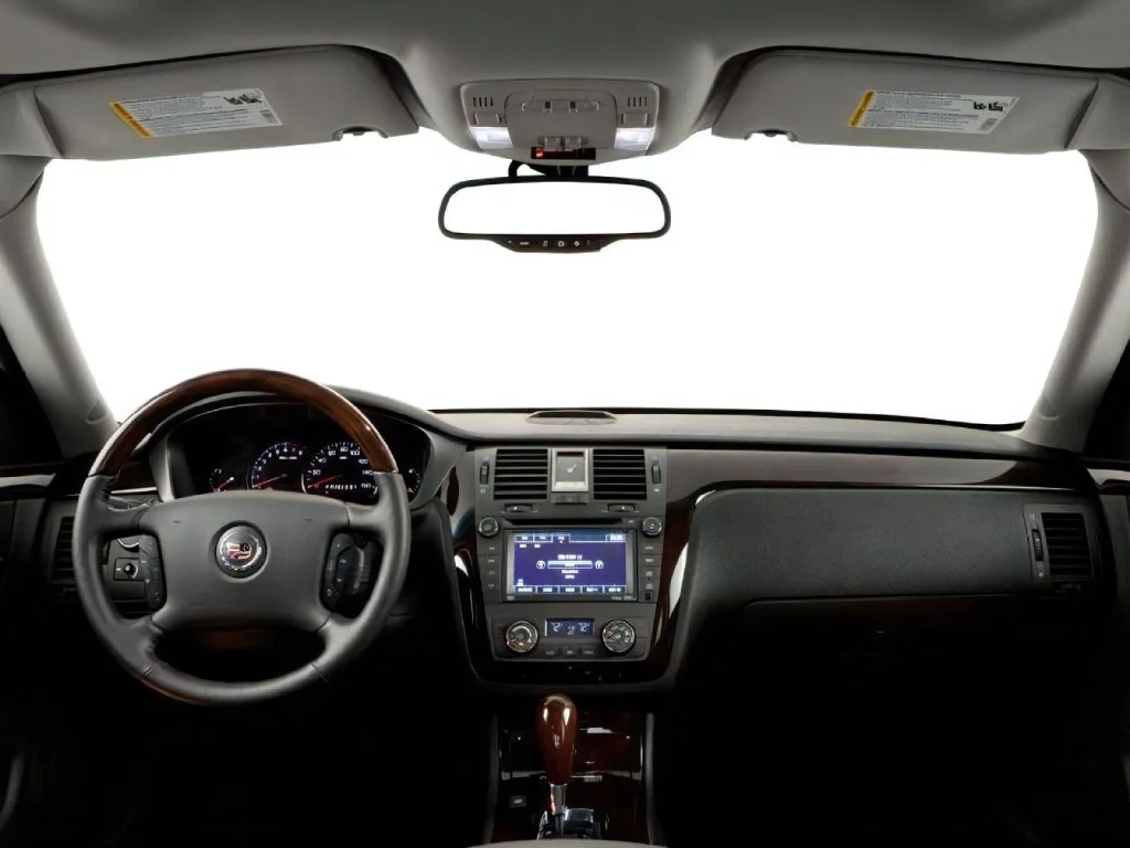 Used 2010 Radiant Silver Cadillac Base image 5