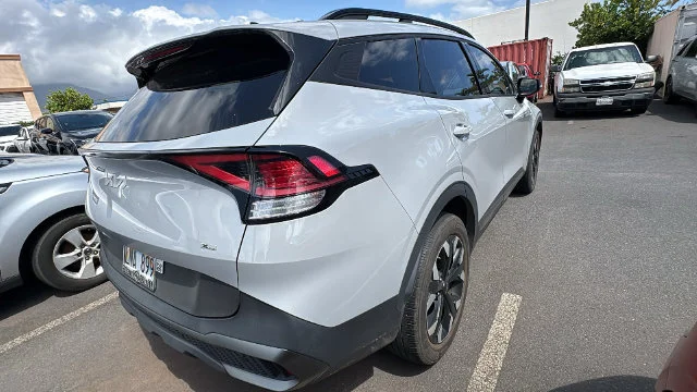 Used 2023 Gray Kia X-Line image 5