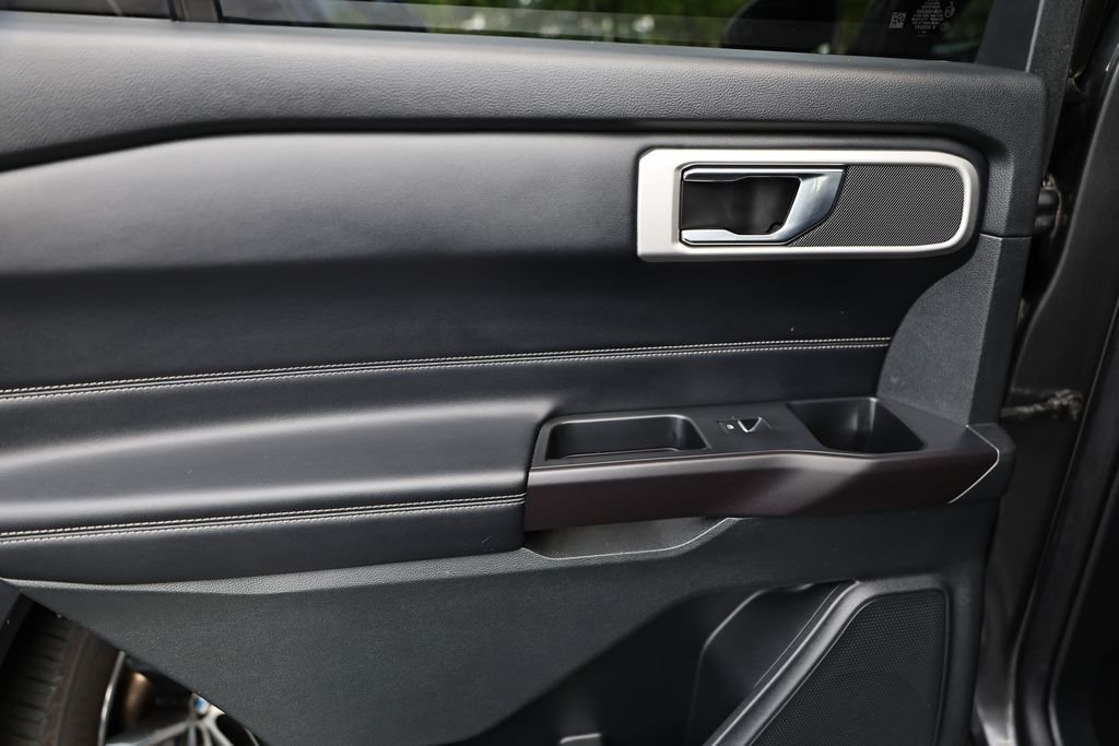 Used 2020 Magnetic Metallic Ford XLT image 22