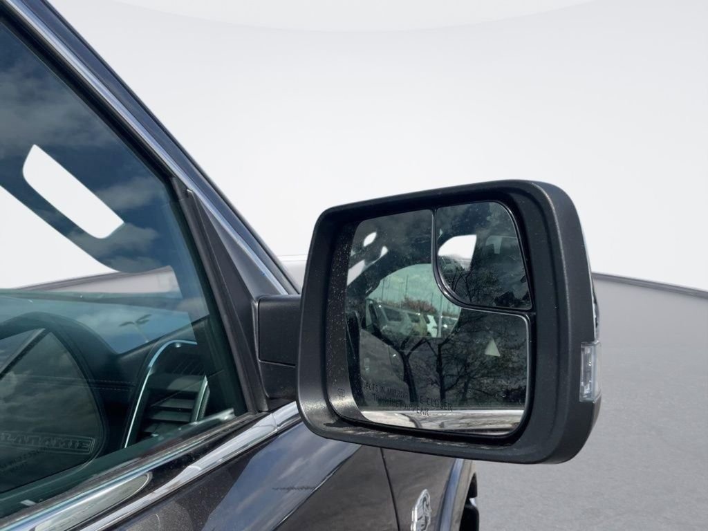 New 2026 Granite Crystal Metallic Clear-Coat Exterior Paint RAM Laramie image 16