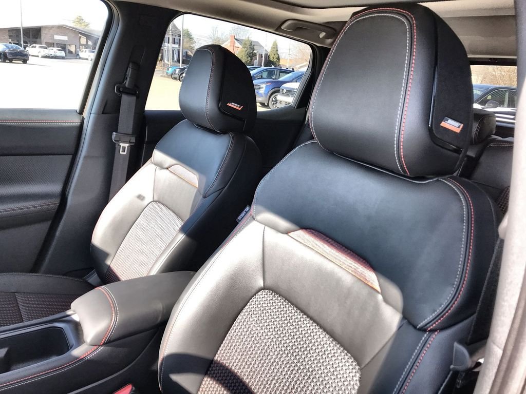 2026 Nissan KICKS SR AWD - Photo 11