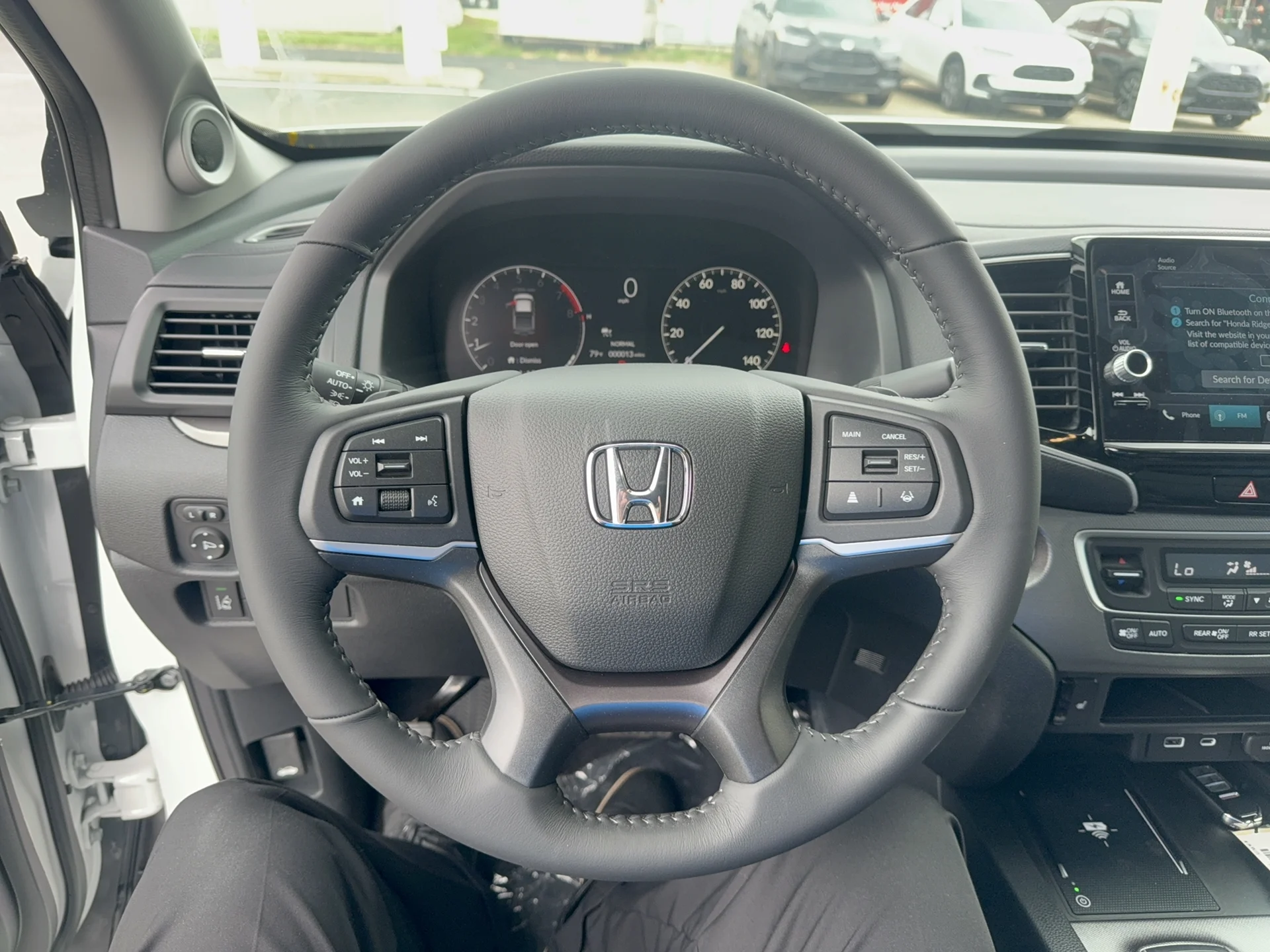New 2026 Platinum White Pearl Honda RTL image 13