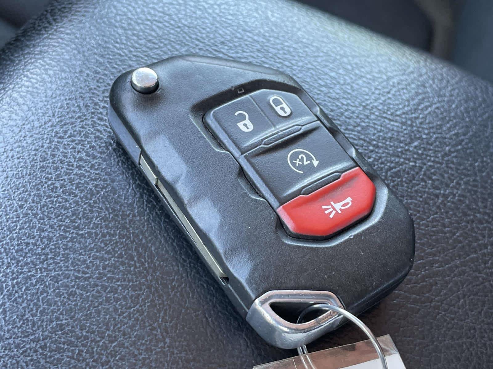 Used 2020 Firecracker Red Clearcoat Jeep Sport S image 4