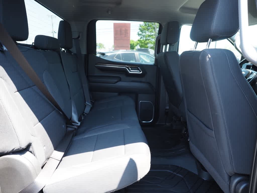 2022 Chevrolet Silverado 1500 LT - Photo 23