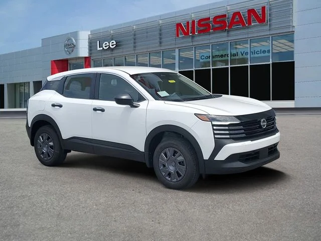 2026 Nissan Kicks 2.0 S's photo