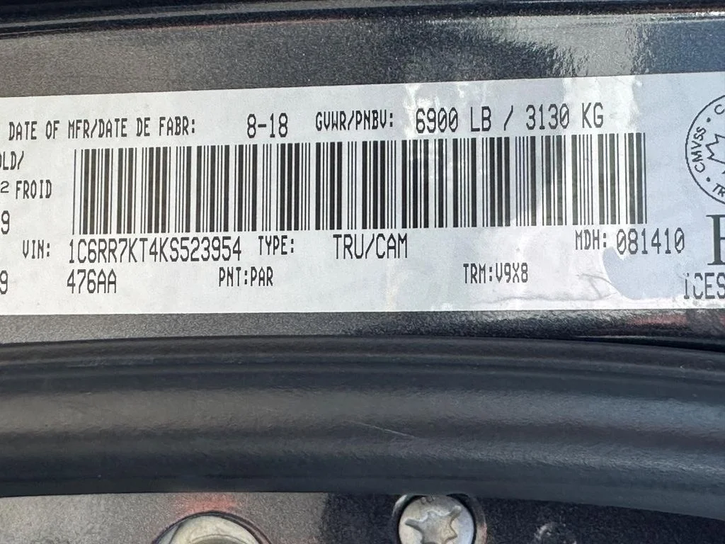 Used 2019 Granite Crystal Metallic Ram  image 24