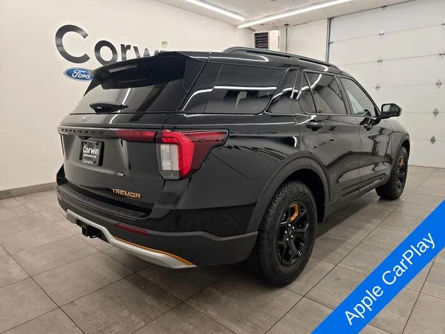 New 2026 Agate Black Metallic Ford Tremor® image 5