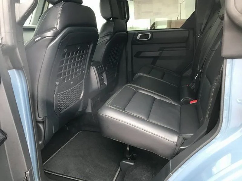 New 2025 Azure Gray Metallic Tri-Coat Ford Badlands® image 20
