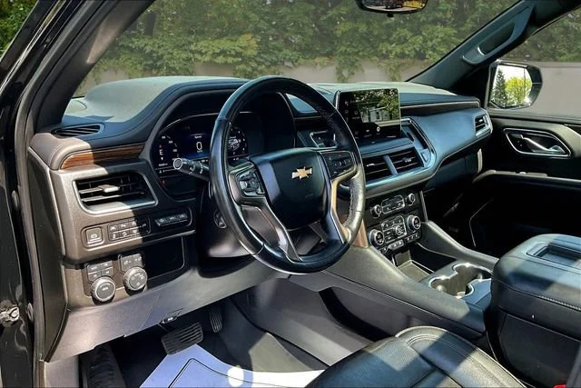Used 2022 Black Chevrolet High Country image 17