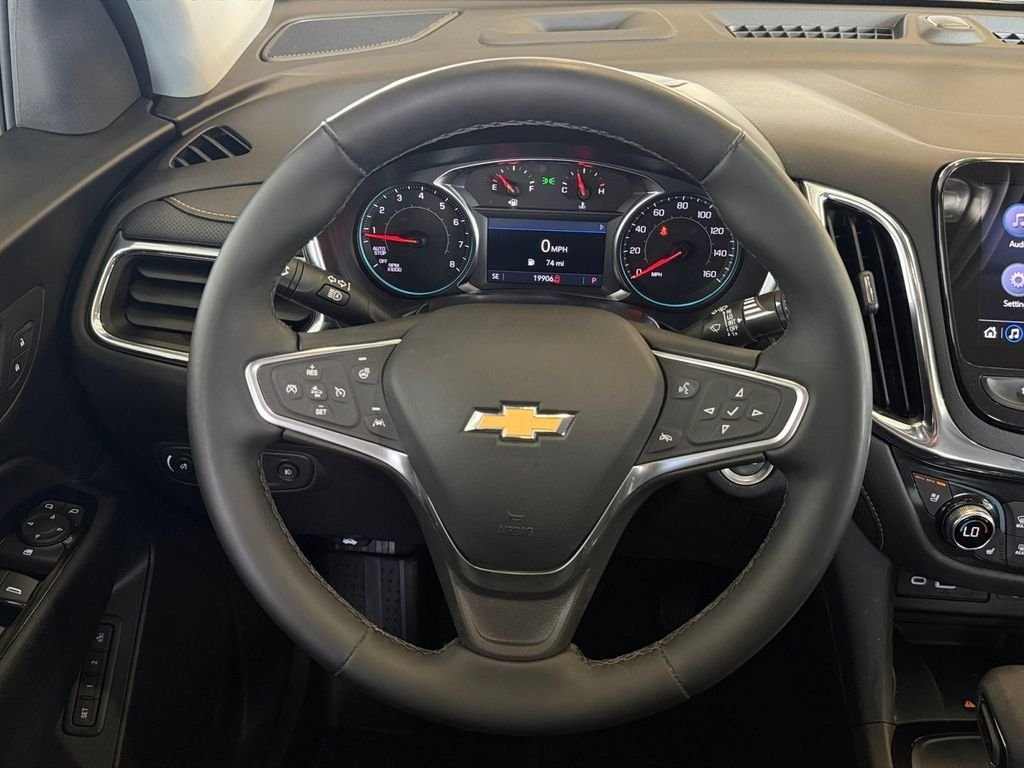Used 2023 Gray Chevrolet Premier image 17