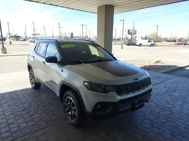 2024 Jeep Compass Trailhawk 4X4's photo