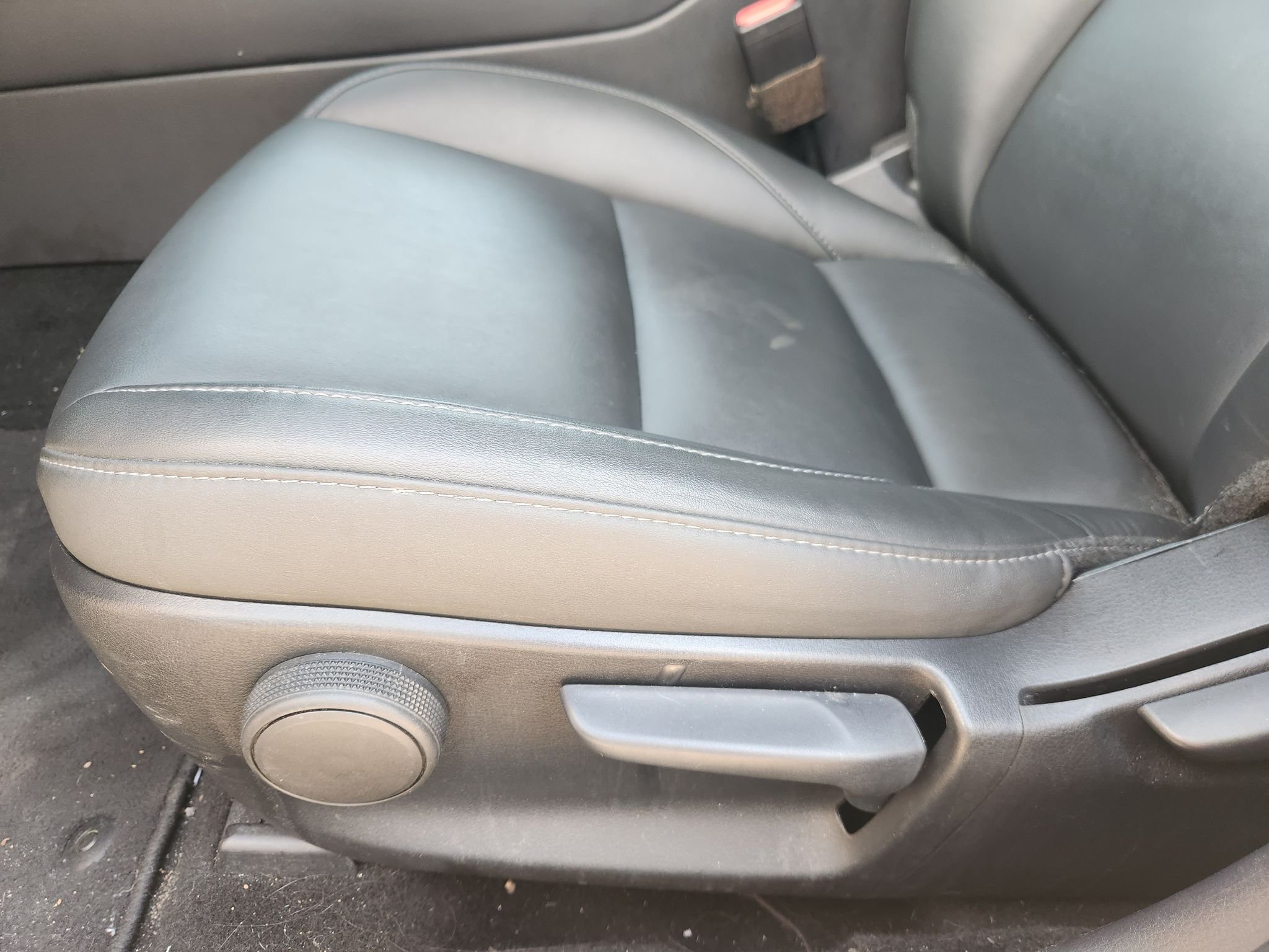 Used 2024 Platinum Quartz Metallic Mazda 2.5 S Select Sport image 24