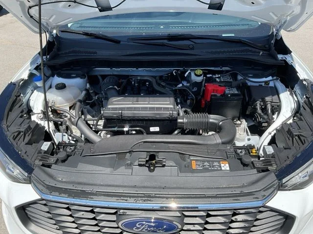 Used 2025 Oxford White Ford Active image 56