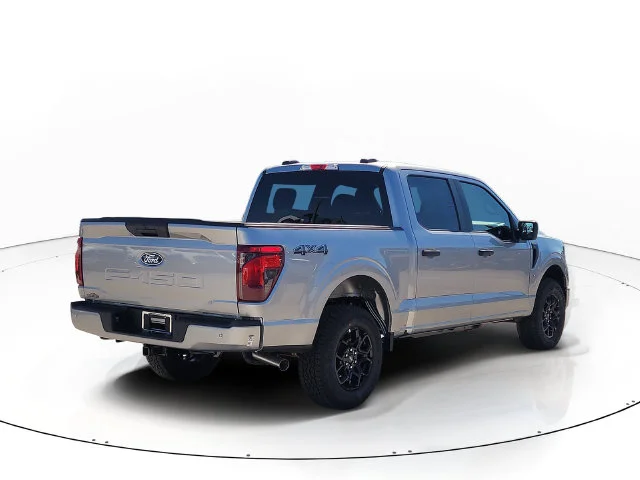 New 2026 Silver Metallic Ford STX image 5