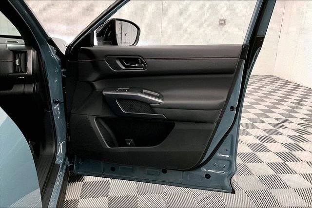 New 2026 Baltic Teal Nissan Rock Creek image 38