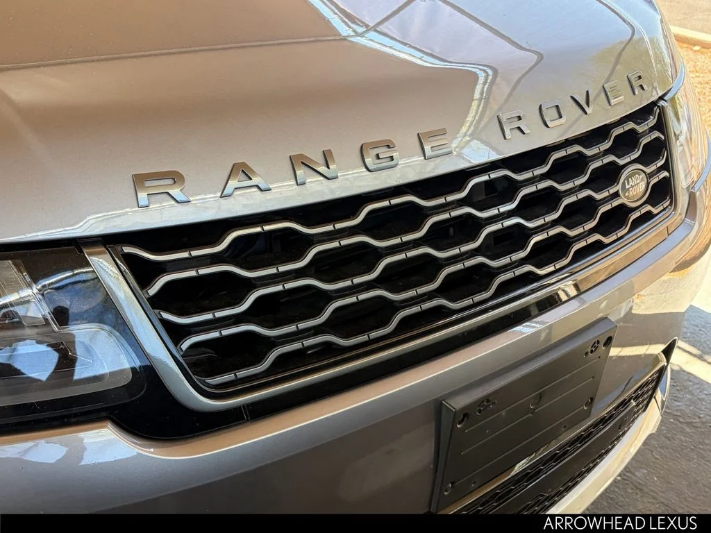 Used 2021 Gray Land Rover HSE Silver Edition image 8