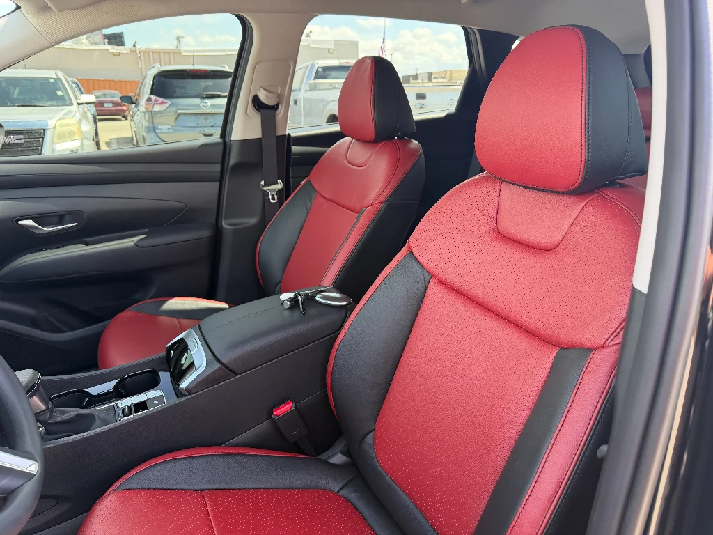 New 2026 Phantom Black Hyundai SE image 21