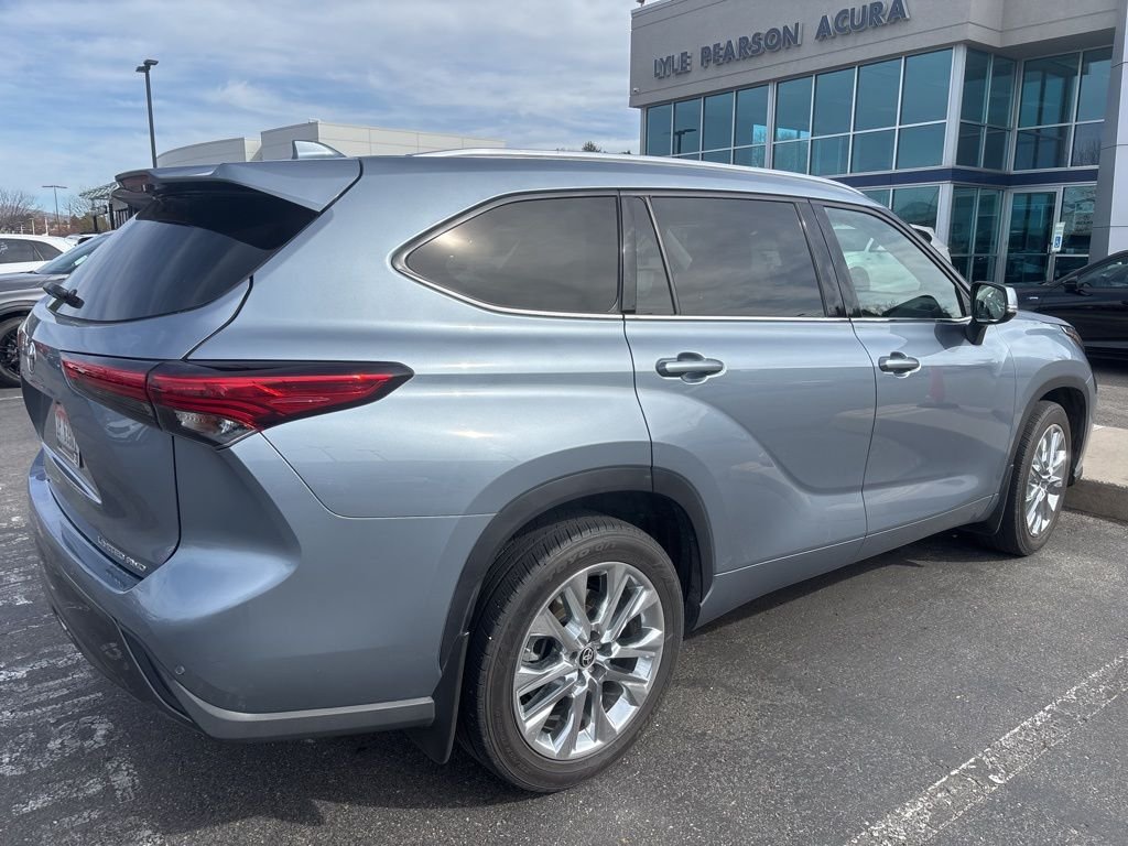 Used 2020 Blue Toyota Limited image 3