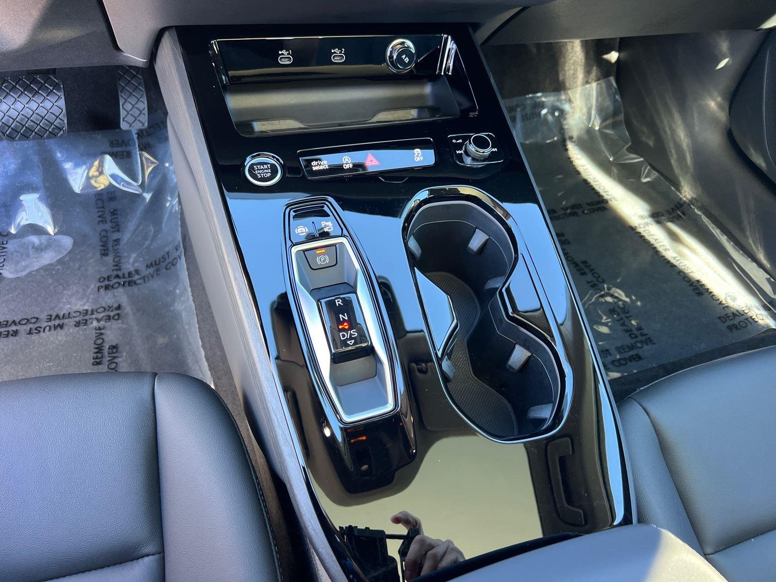 Used 2025 Glacier White Metallic Audi Premium image 33