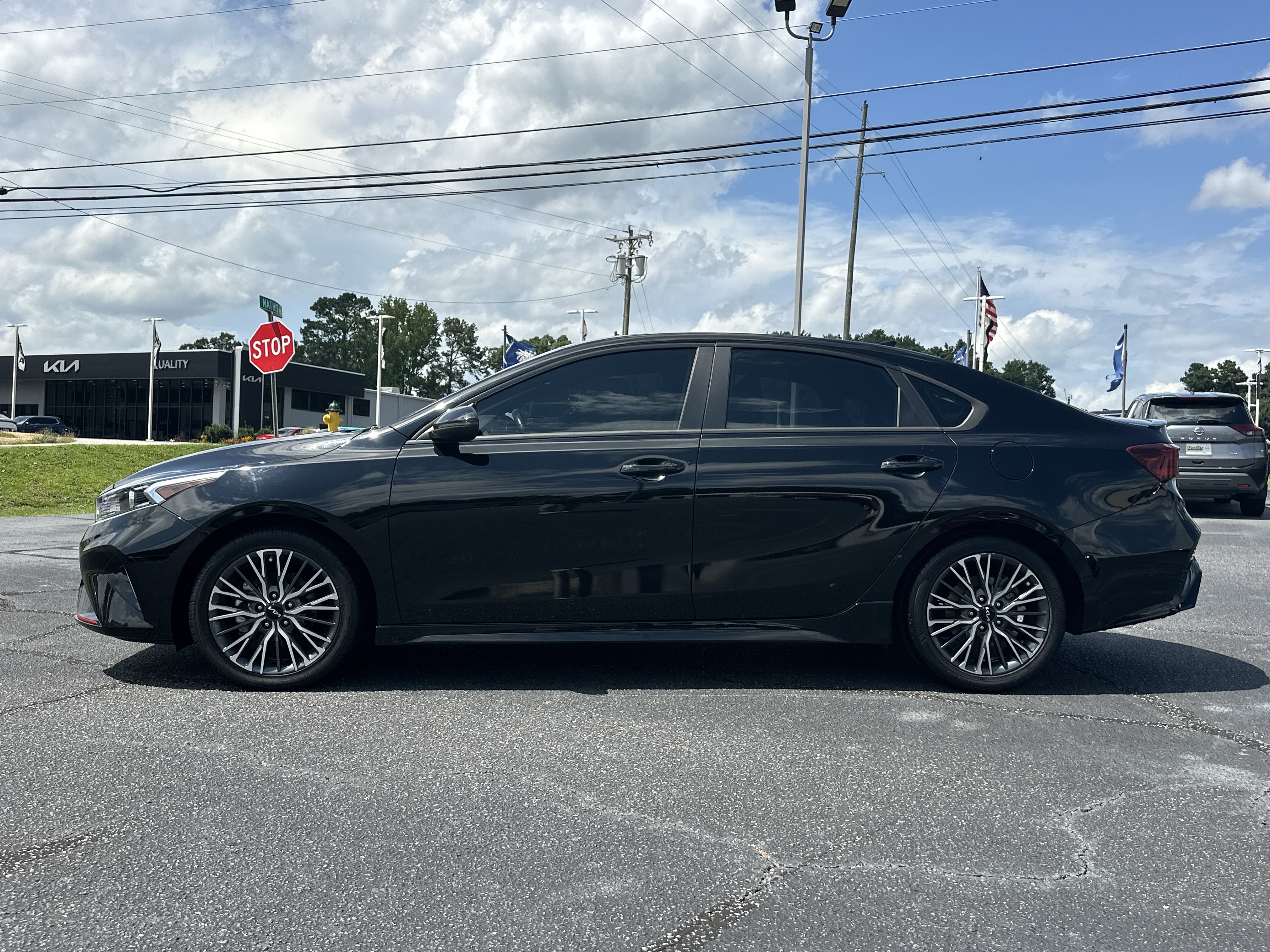 Used 2023 Aurora Black Kia GT-Line image 5