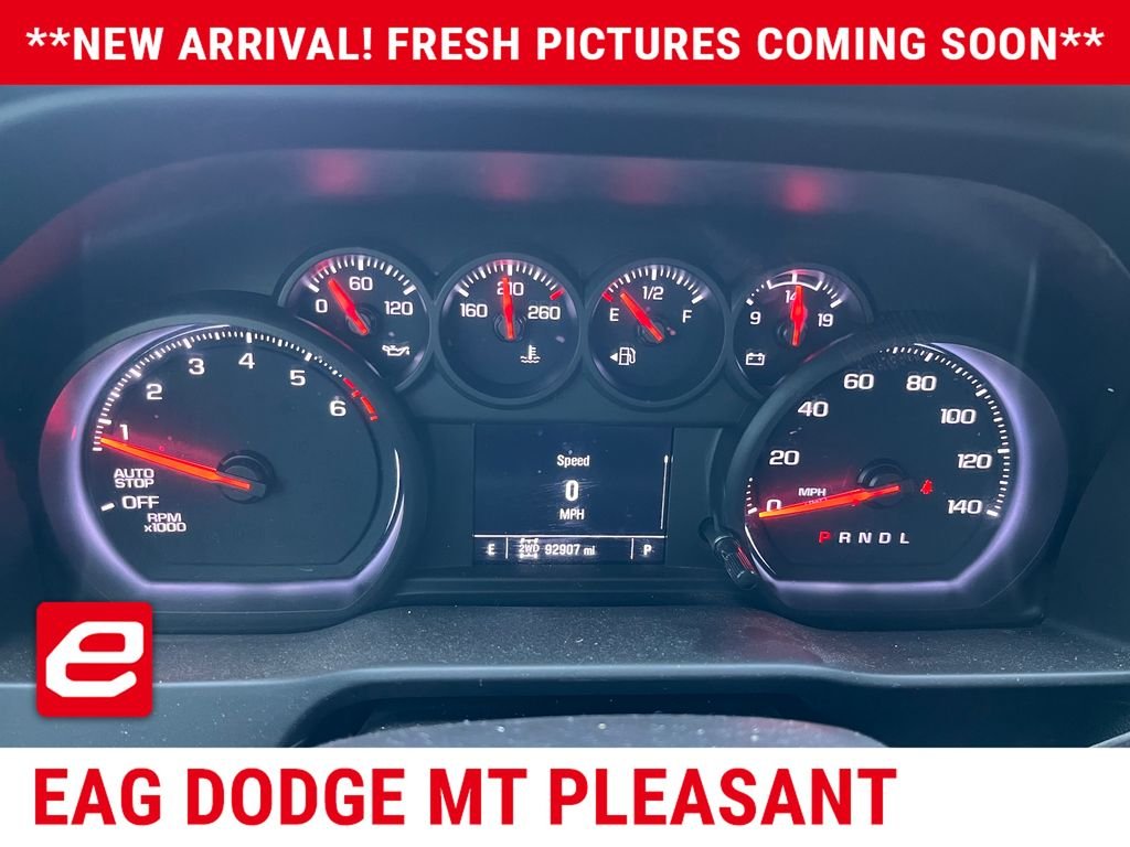 Used 2023 Gray Chevrolet Custom image 9