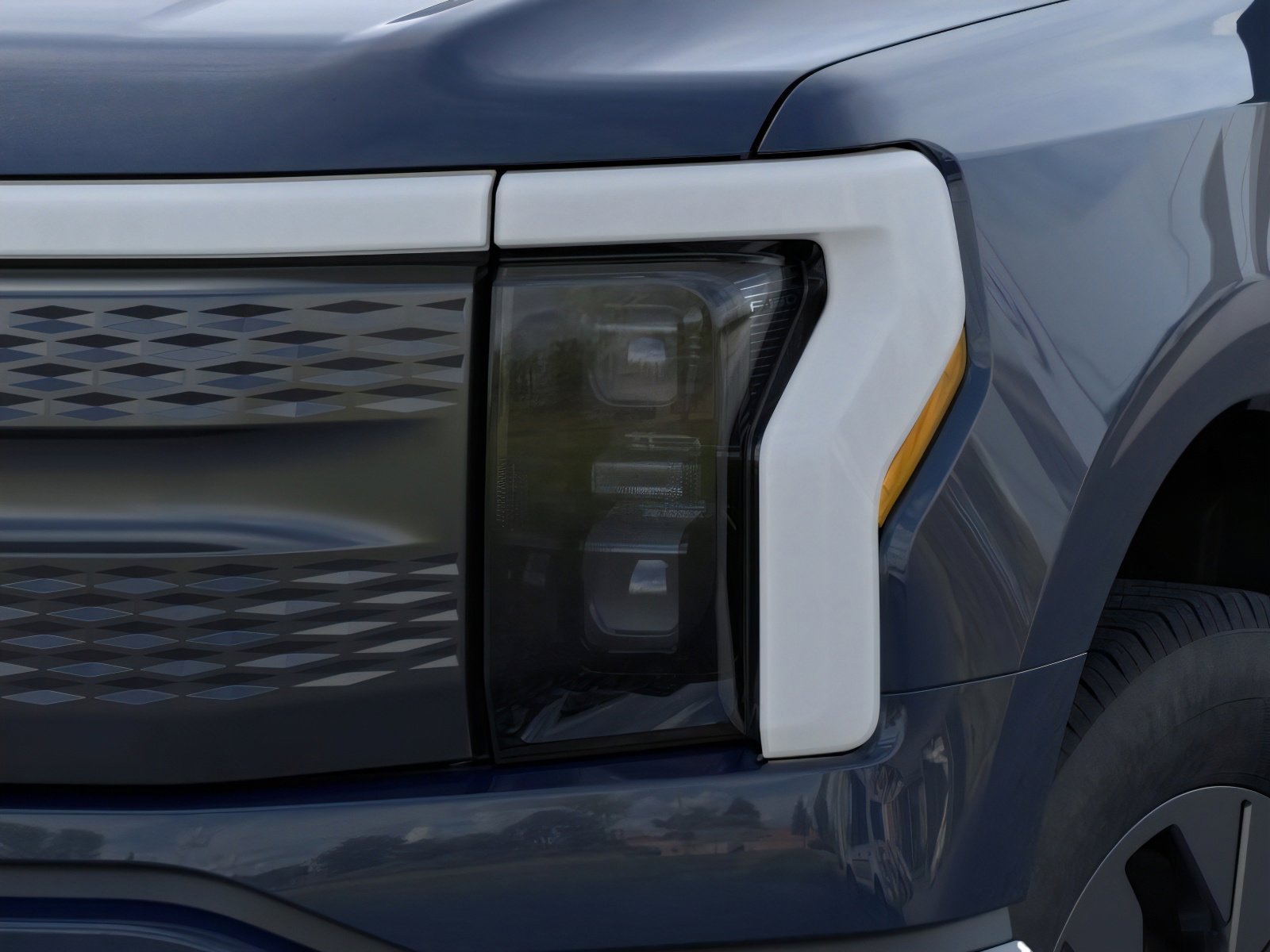 New 2025 Antimatter Blue Metallic Ford Flash™ image 18