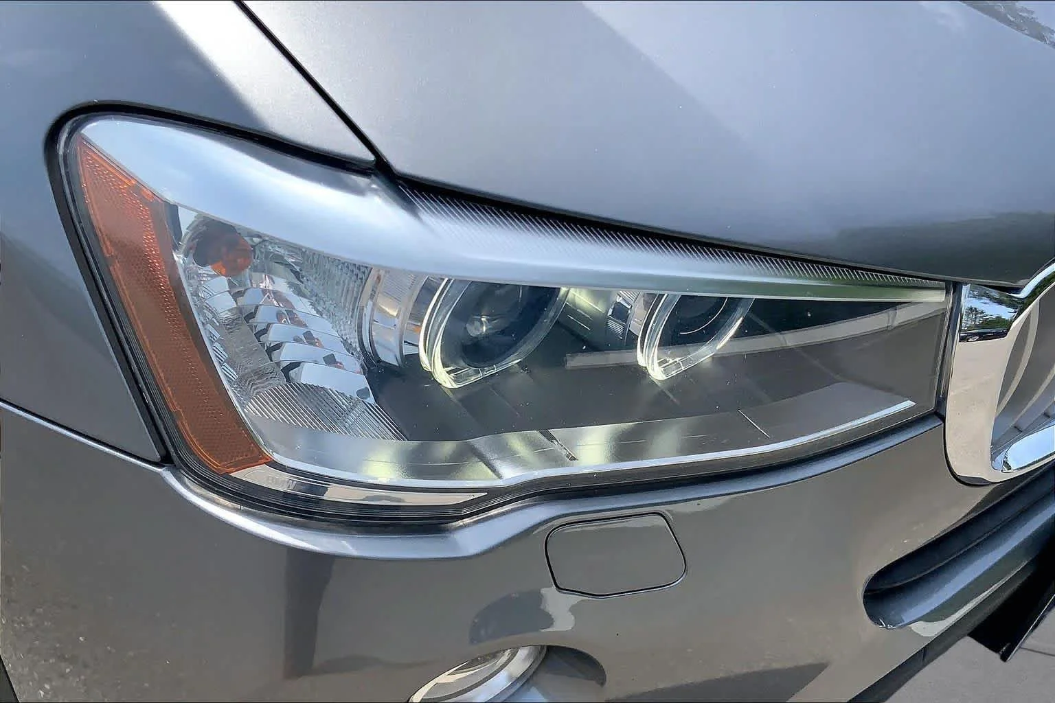 Used 2016 Space Gray Metallic BMW xDrive28i image 27
