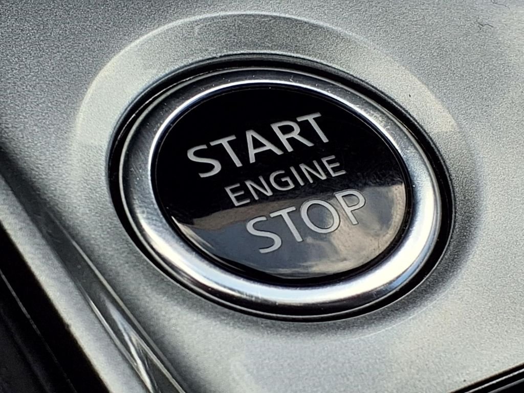 Used 2023 Gray Nissan 2.5 SR image 15