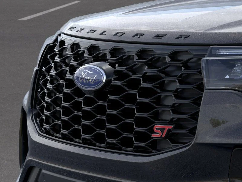 New 2026 Agate Black Metallic Ford ST image 17