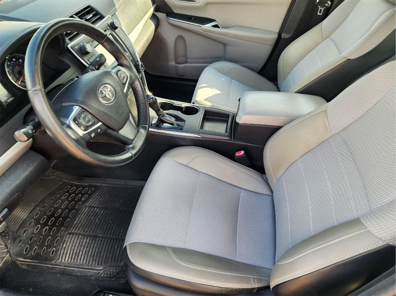 Used 2016 Midnight Black Metallic Toyota SE image 13
