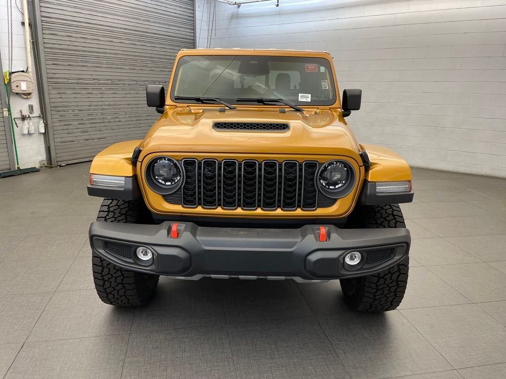 New 2026 Goldilocks Exterior Paint Jeep Mojave image 6