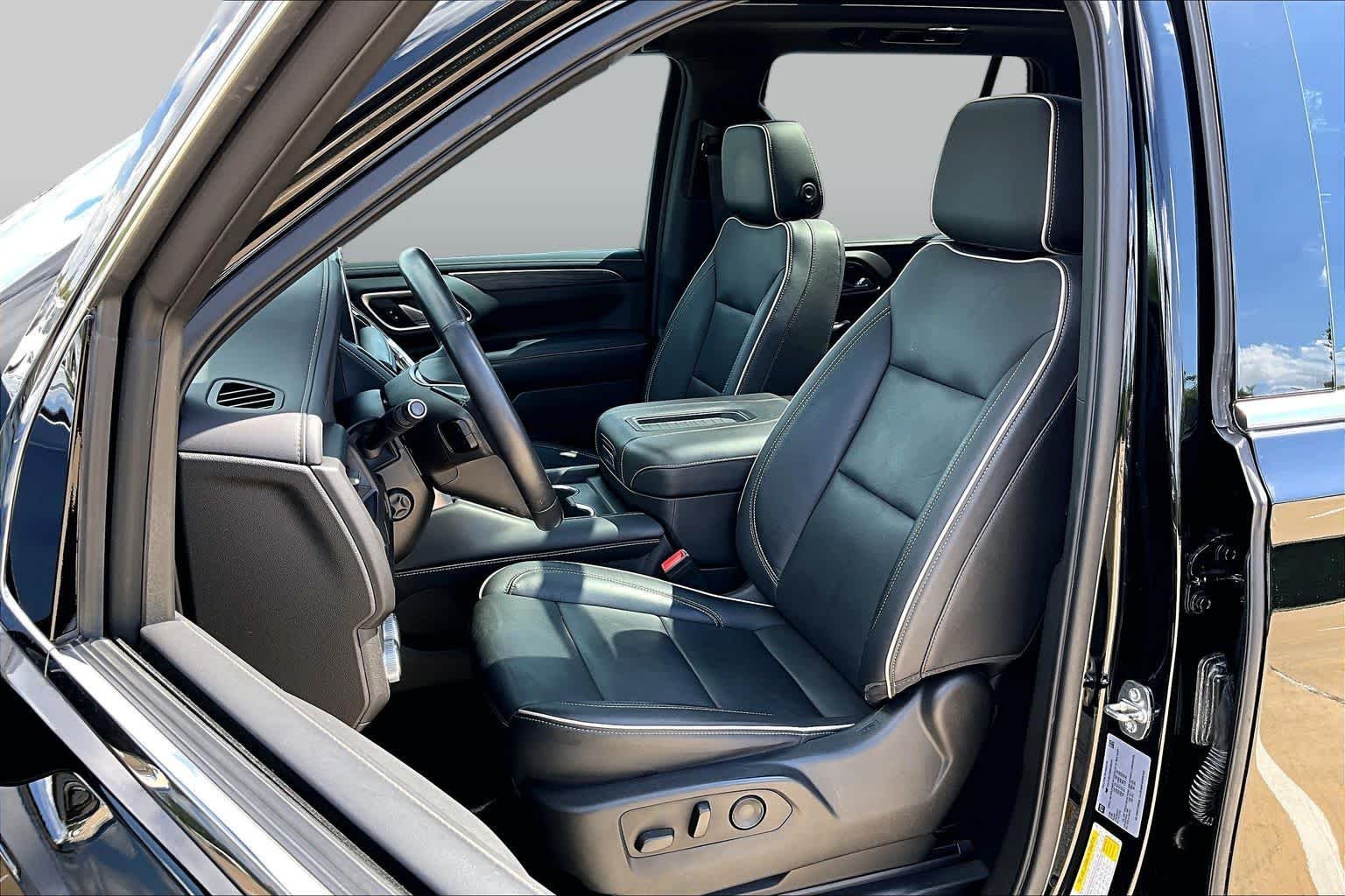 Used 2021 Onyx Black GMC SLT image 8