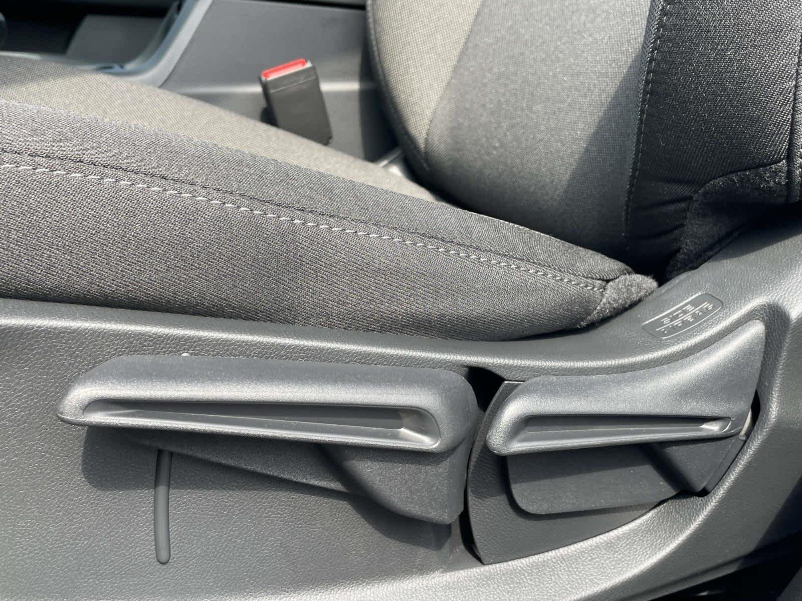 New 2026 Urban Gray Pearl Honda LX image 17