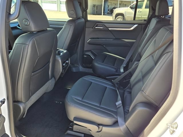 2026 GMC Acadia Elevation - Photo 7