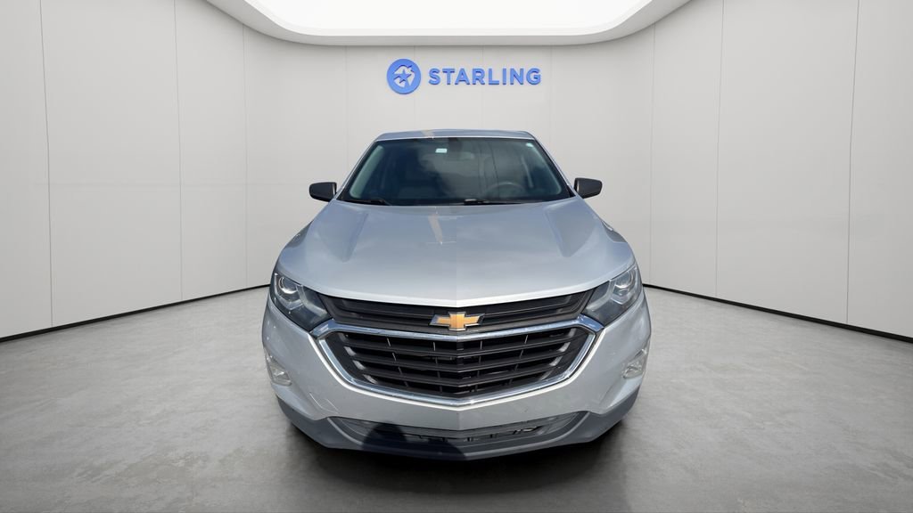 Used 2018 SILVER ICE METALLIC Chevrolet LS image 3