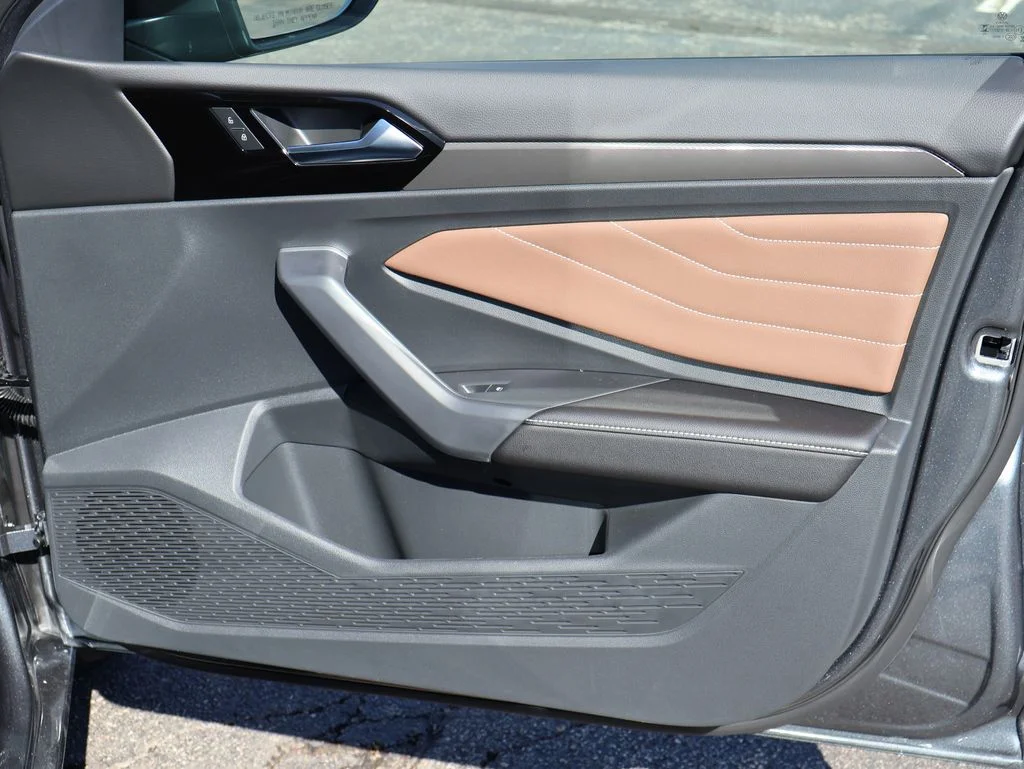 2026 Volkswagen Jetta SEL - Photo 14