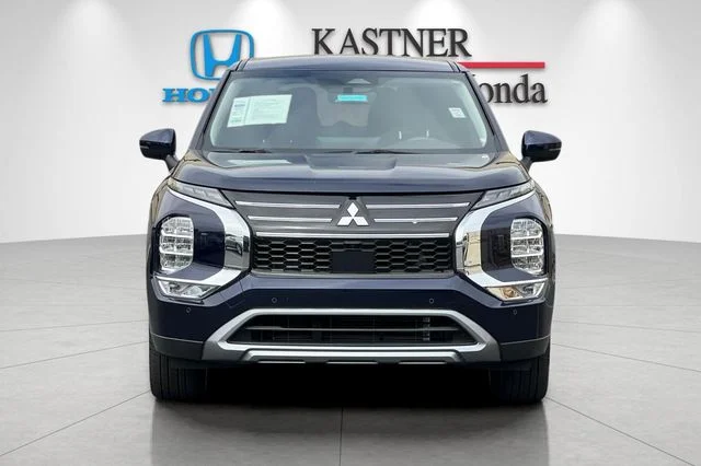 Used 2025 Cosmic Blue Metallic Mitsubishi Trail Edition image 10