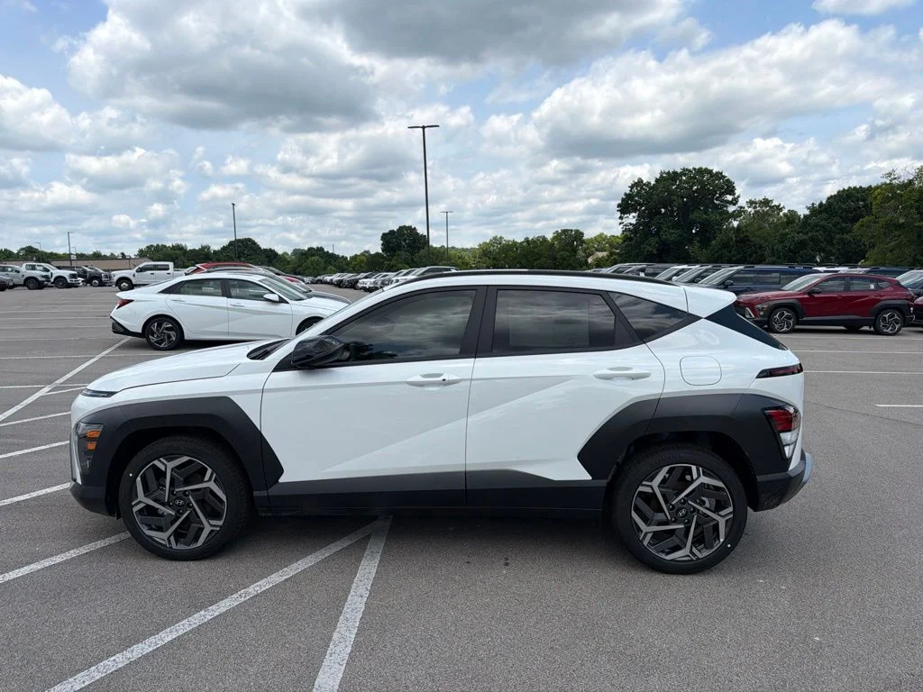 New 2026 Atlas White Hyundai SEL Premium image 2